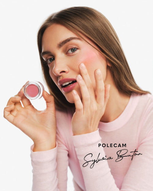 Nourishing blush