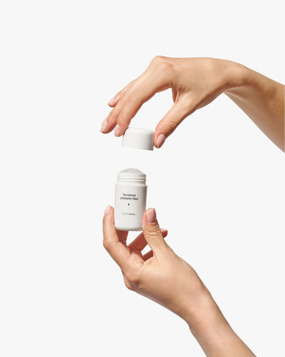 A delicate deodorant for the armpits and bust.