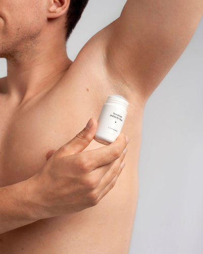 A delicate deodorant for the armpits and bust.